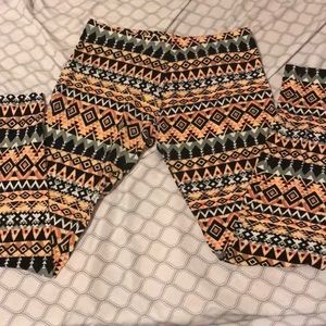 Charlotte Russe Aztec leggings